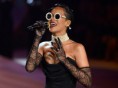 /album/fotogaleria/rihanna-victorias-secret-fashion-show-2012-4-1352371736-jpg/